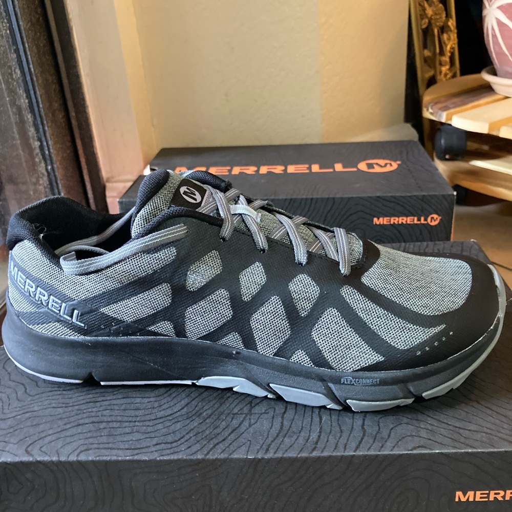 Merrell Women’s Bare Access Flex 2- NEW